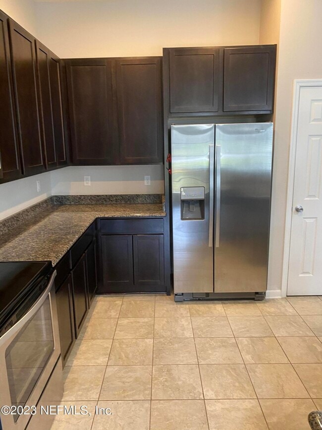 Building Photo - 7400 Benes Trail