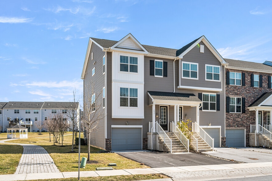 Building Photo - 1857 Boulder Dr