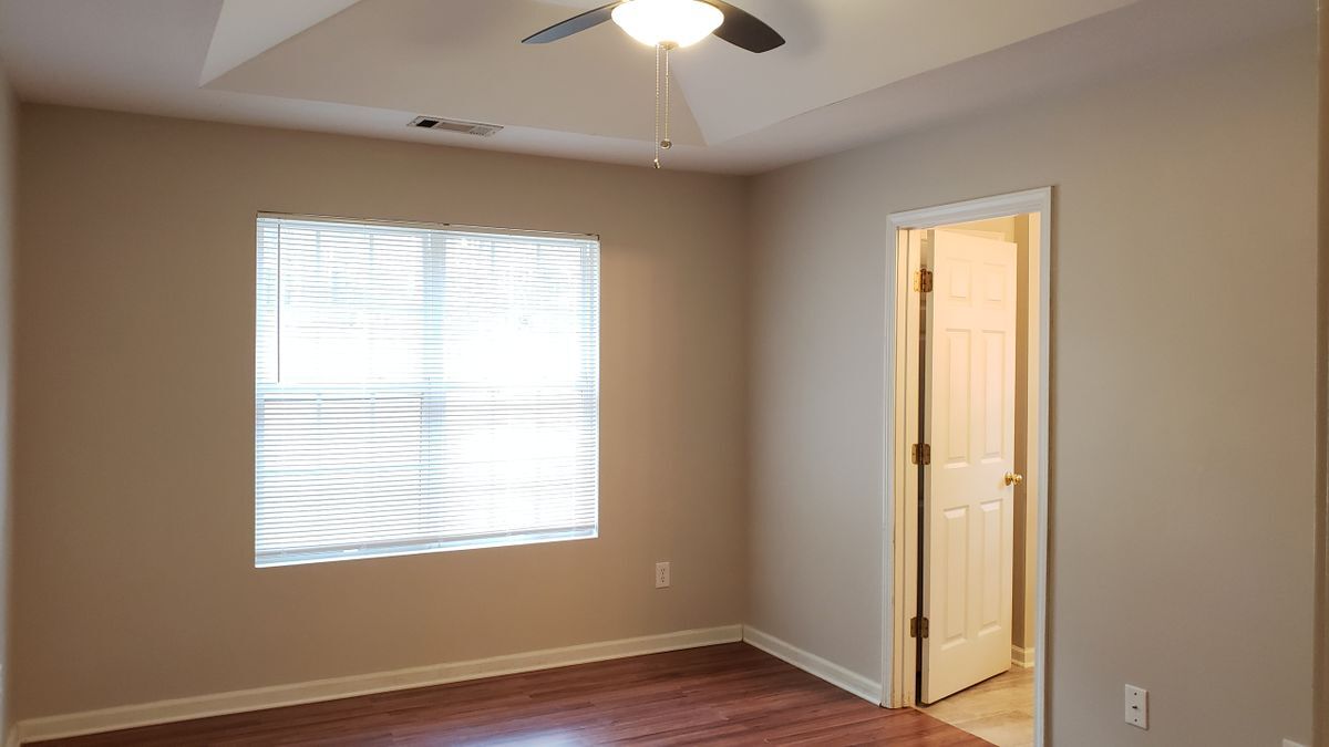 Building Photo - 630 Red Fox Ln