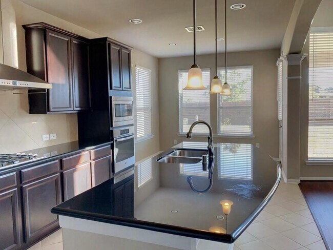 Building Photo - 20111 Ivory Valley Ln