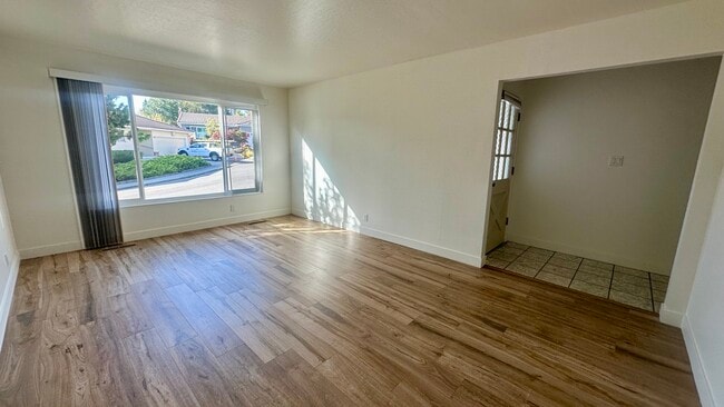 Building Photo - 18544 Doris Ct