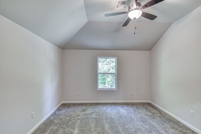 Building Photo - 928 Varenna Ct