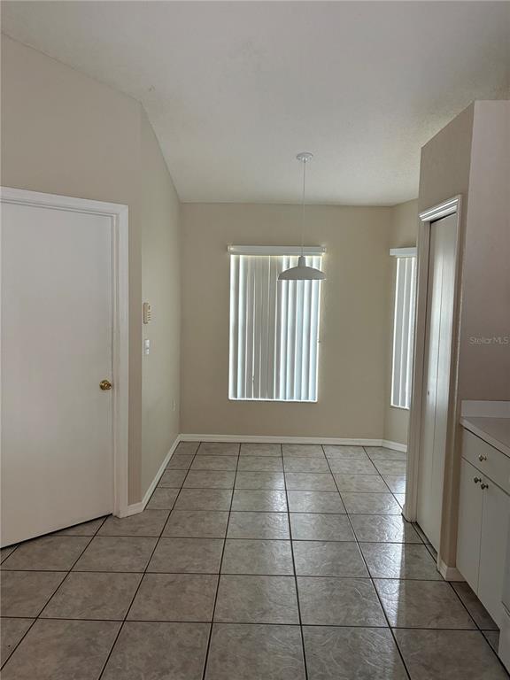 Building Photo - 142 Lindale St