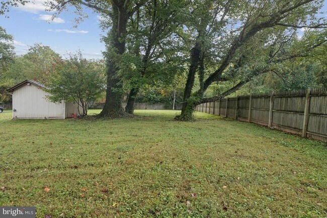 Building Photo - 2025 Fairland Rd