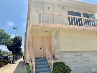 Building Photo - 1411 Manhattan Ave