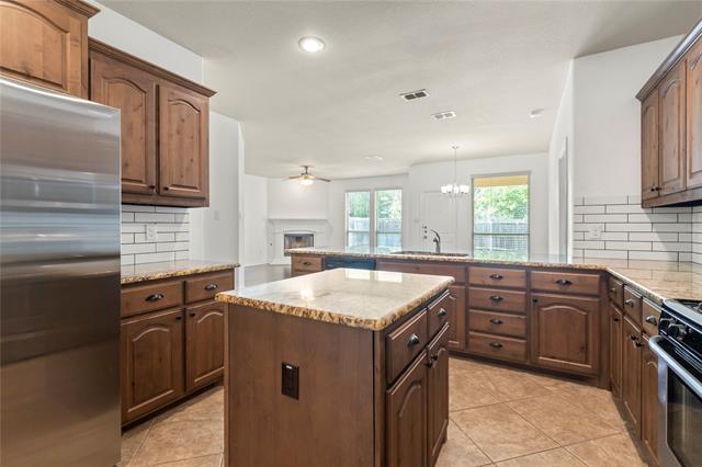 Building Photo - 5107 Walsh Dr
