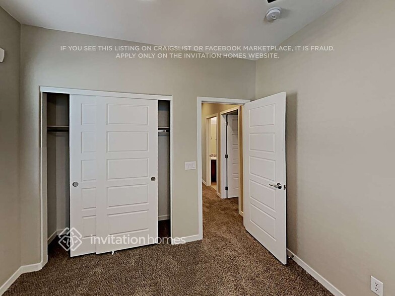 Building Photo - 2625 S Tobin