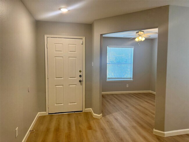 Building Photo - 18714 Desert Marigold Dr
