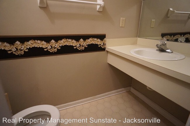 Building Photo - 2 br, 1.5 bath House - 4215 Polo Court