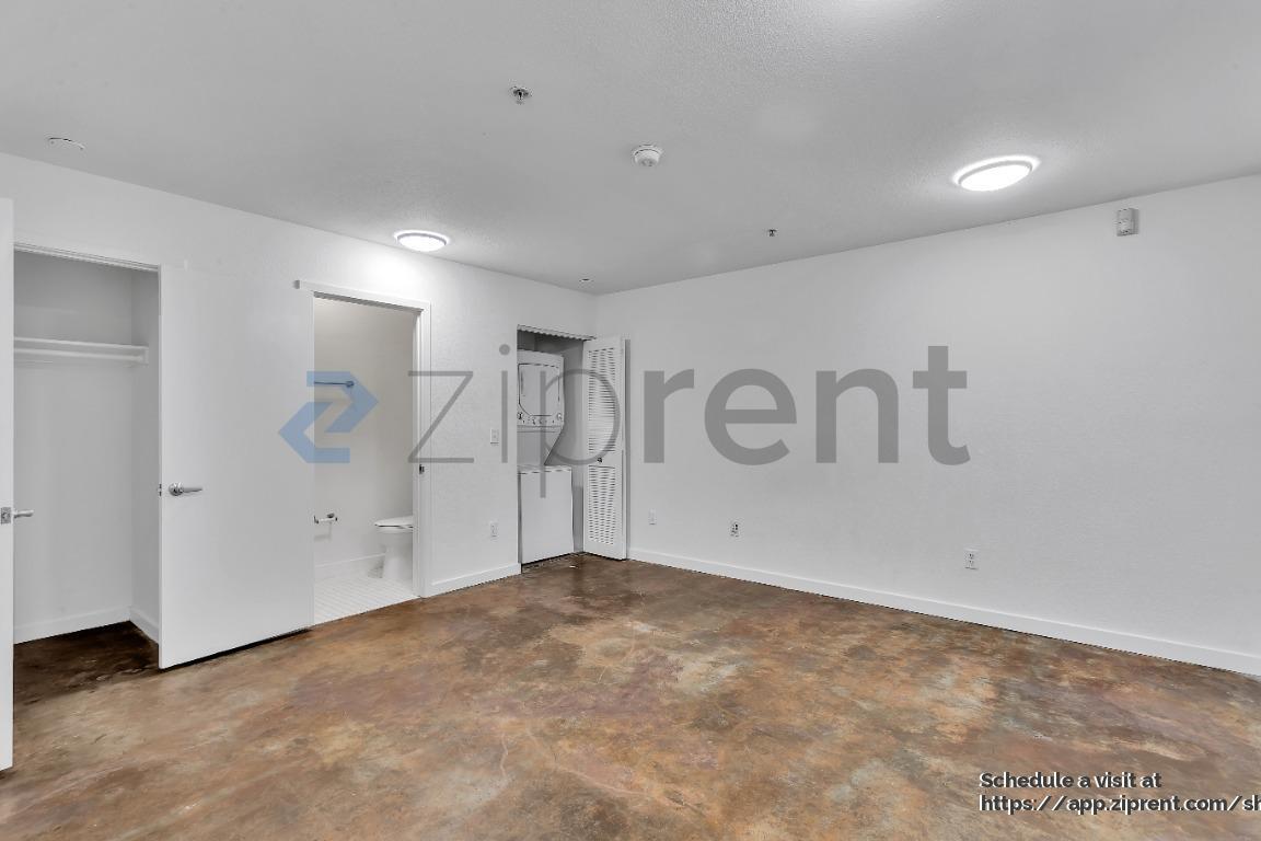 Building Photo - 950 Harrison St