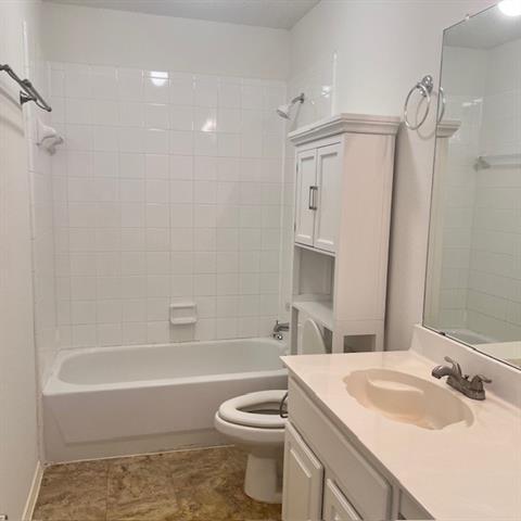 Building Photo - 6018 San Marino Ct