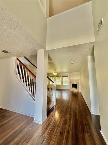 Building Photo - 7121 Lake Hawkins Dr