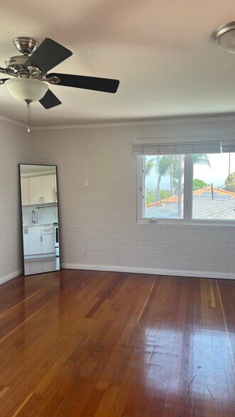 Building Photo - 1400 S Orange Ave