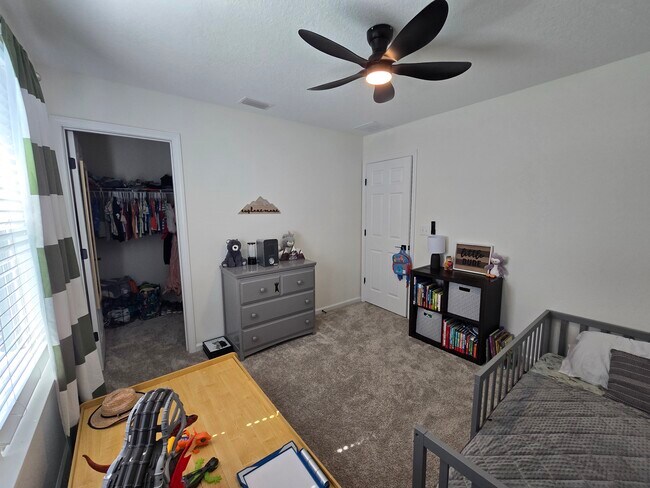 Building Photo - 7233 Mahogany Run Dr