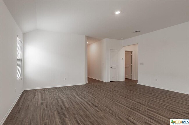 Building Photo - 336 Golden Grove Pkwy