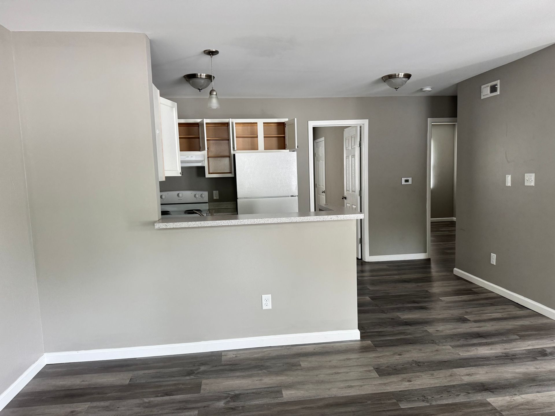 Building Photo - 113 Sandstone Ct