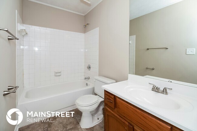 Building Photo - 4799 Wyndam Dr