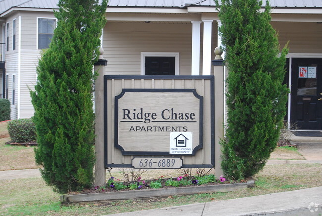 Building Photo - Ridge Chase