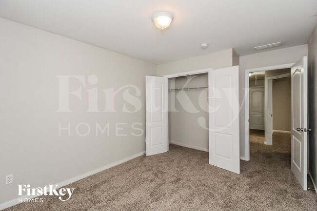 Building Photo - 219 Brookhaven Ct