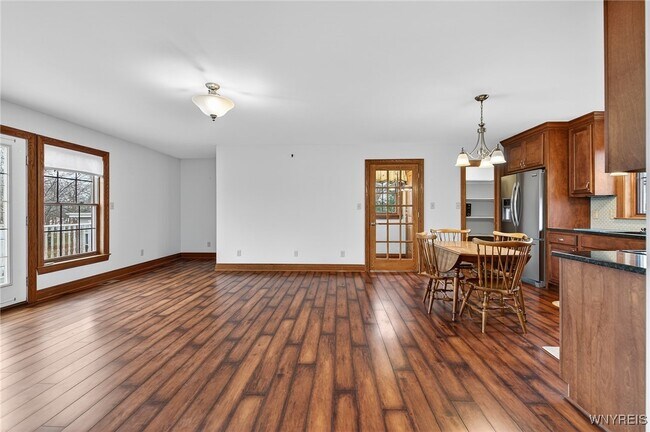 Building Photo - 3945 Lower River Rd