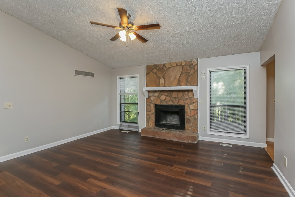 Building Photo - 5710 Deerfield Pl