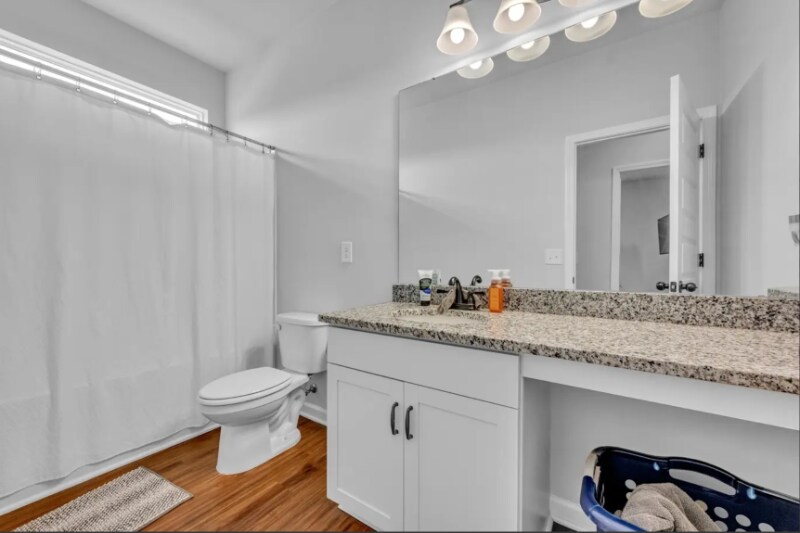 Building Photo - 13905 Hickory Brk Rd