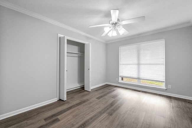 Building Photo - Sherwood Rental
