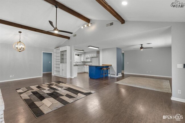 Building Photo - 4805 Big Bend Dr