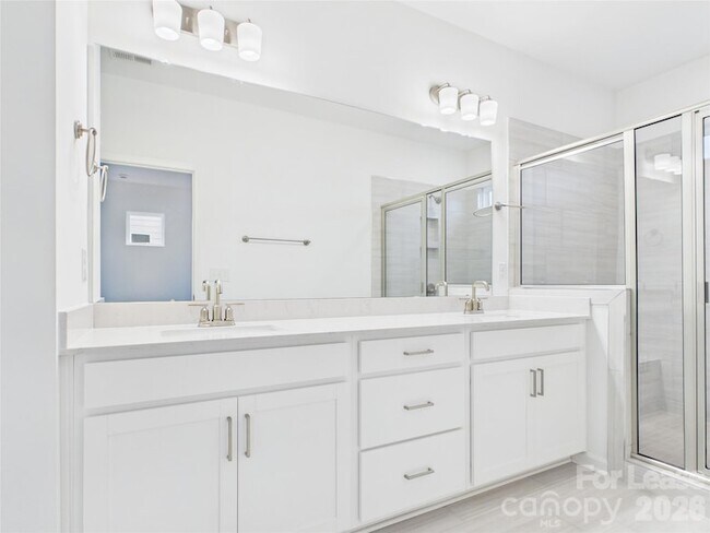 Building Photo - 5511 Wolfpack Aly