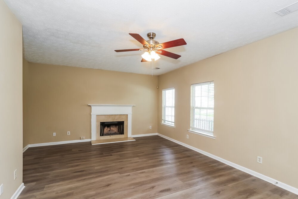 Building Photo - 252 Prescott Ct