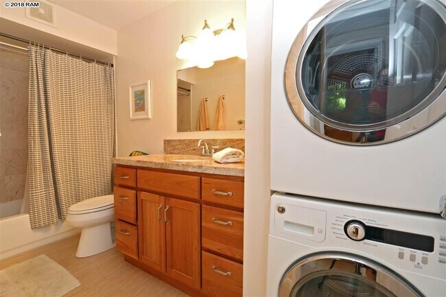 Building Photo - NICELY REMODELED- Furnished - Kalama Villa 1 Bed / 1 Bath -Central Kihei very close to the beach