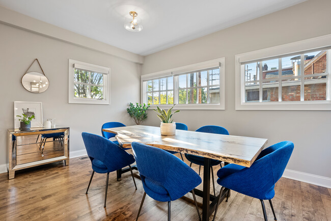 Dining Area - 865 Jaeger St