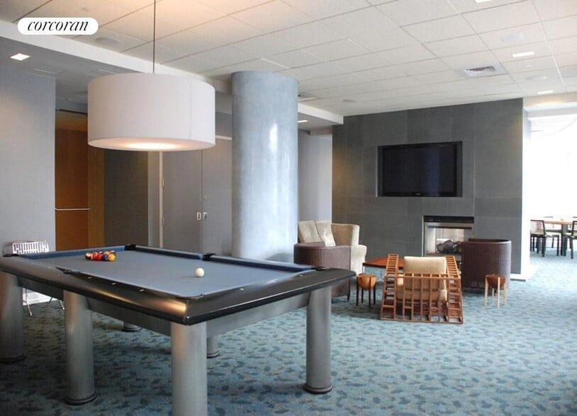 Building Photo - 70 Little W St