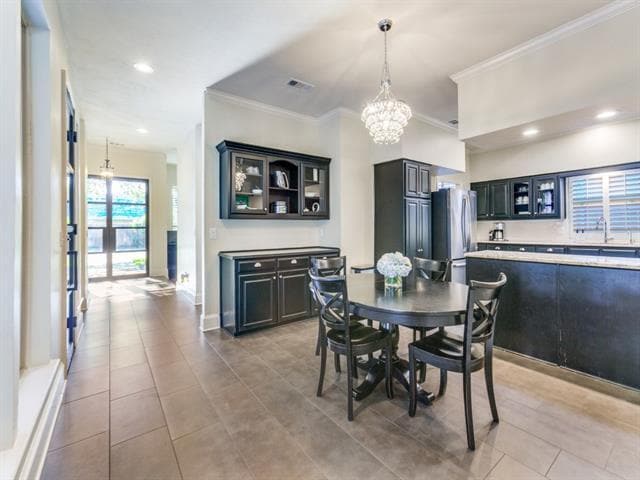 Building Photo - 16102 Shadybank Dr