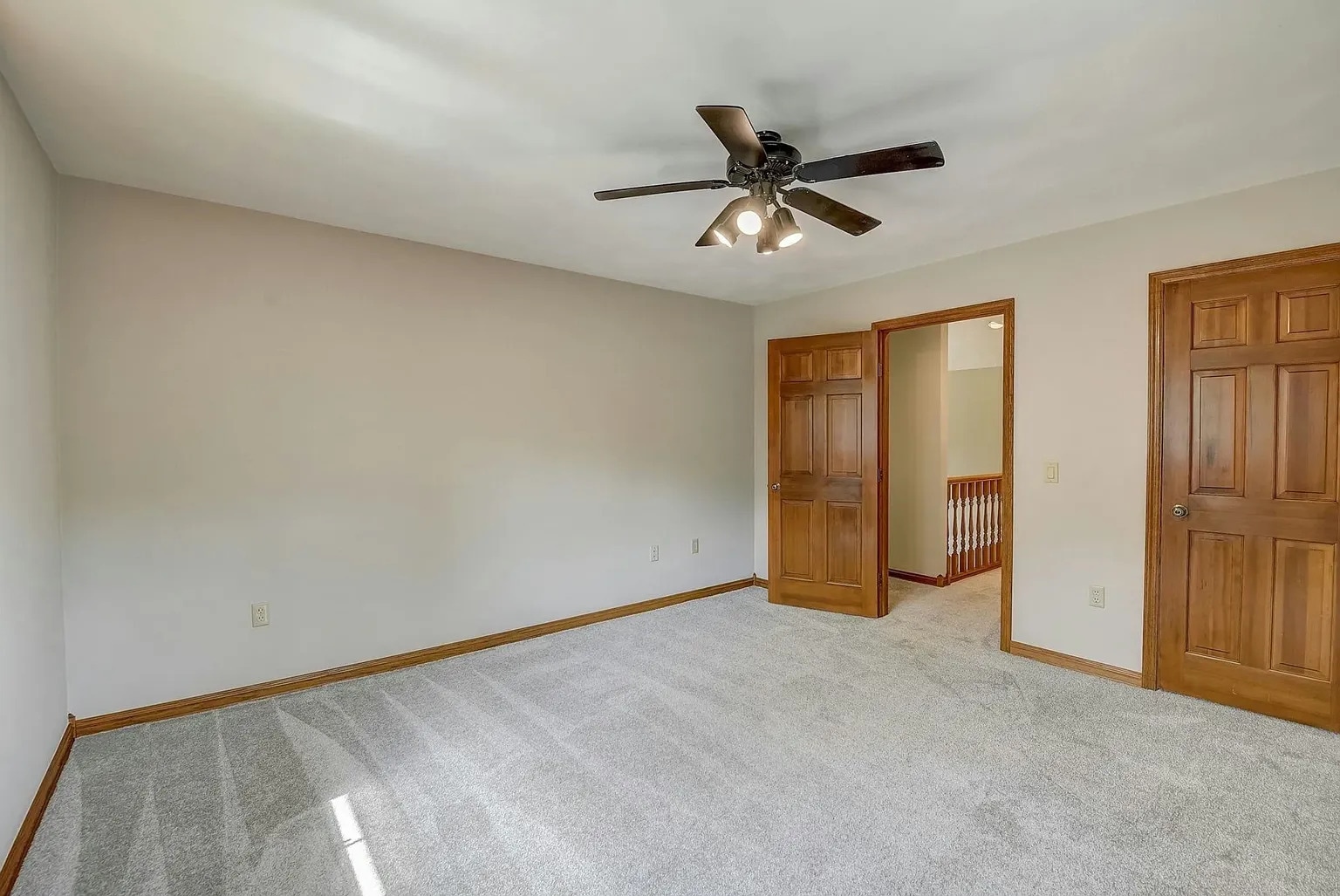 Building Photo - 419 Sopha Ct