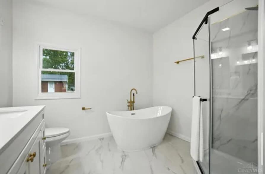 Building Photo - 427 Old 122 Rd