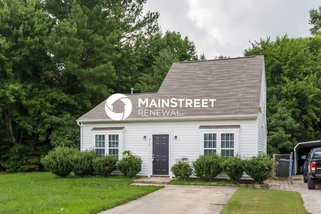Building Photo - 3 Bedroom Pet-Friendly Home in Raleigh, NC...