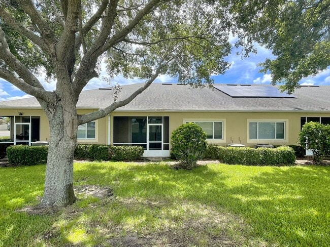 Building Photo - Two-Bedroom Townhome with Bonus Room