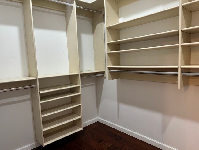 Building Photo - Resort-Style Phoenix Home with Pool, Outdo...