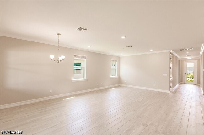 Building Photo - 536 Polihale Wy