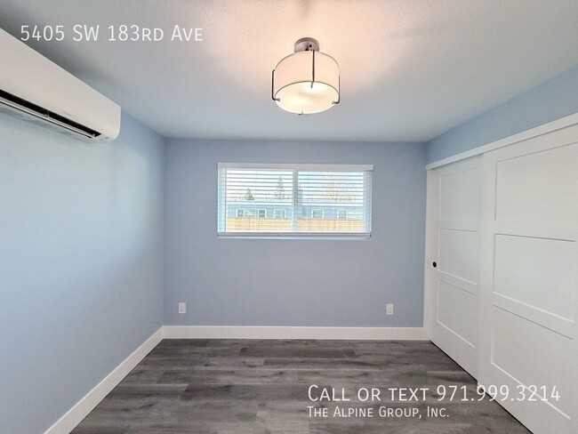 Building Photo - 5405 SW 183rd Ave