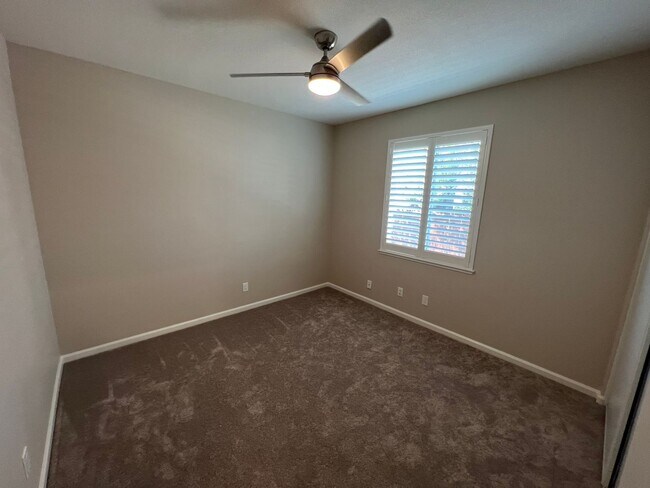 Building Photo - Three Bedroom Two Bath Stanford Ranch Home
