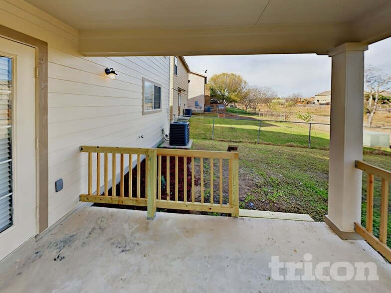 Building Photo - 9939 Amber Breeze