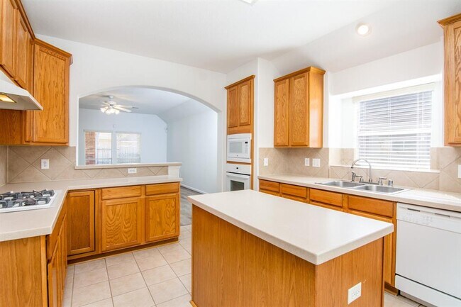 Building Photo - 51 N Regan Mead Cir