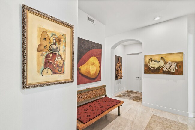 Building Photo - 4 Mesquite Ridge Ln