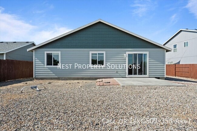 Building Photo - 416 E Linden Ave