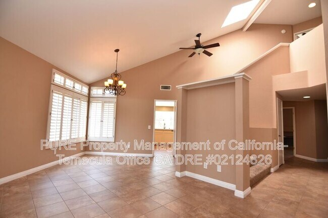 Building Photo - 39265 Corte Pluma