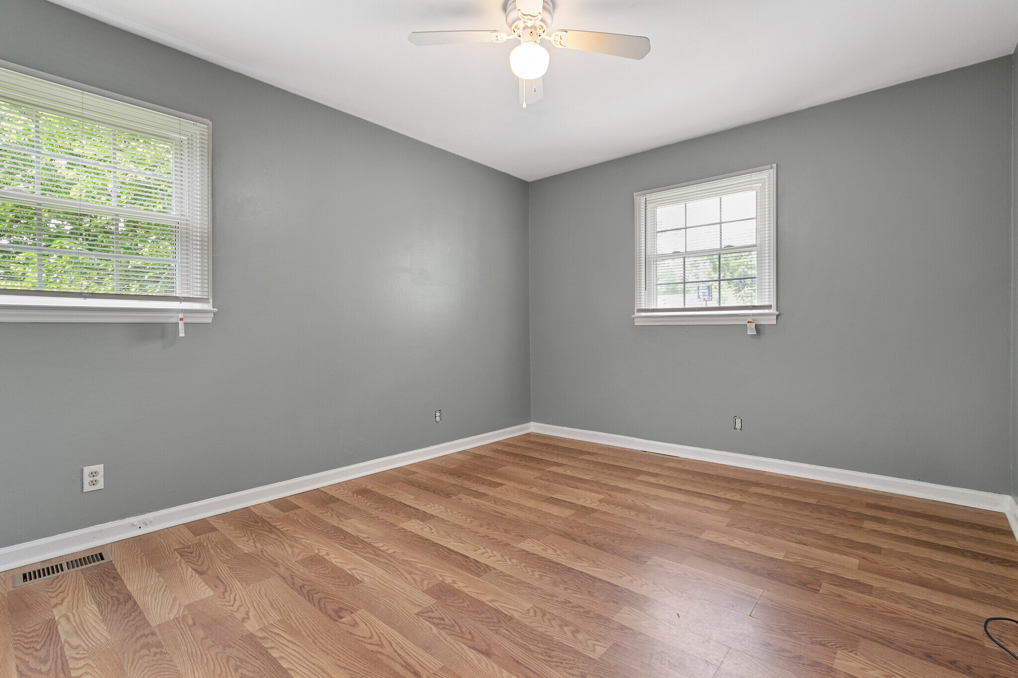 Building Photo - 1408 Ardmore Dr