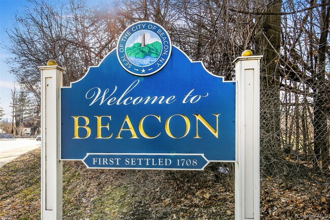 Building Photo - 32 Ackerman St