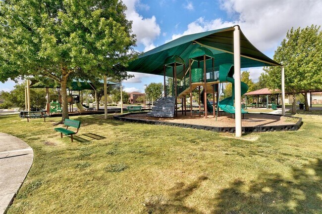Building Photo - 7004 Ashen Ln